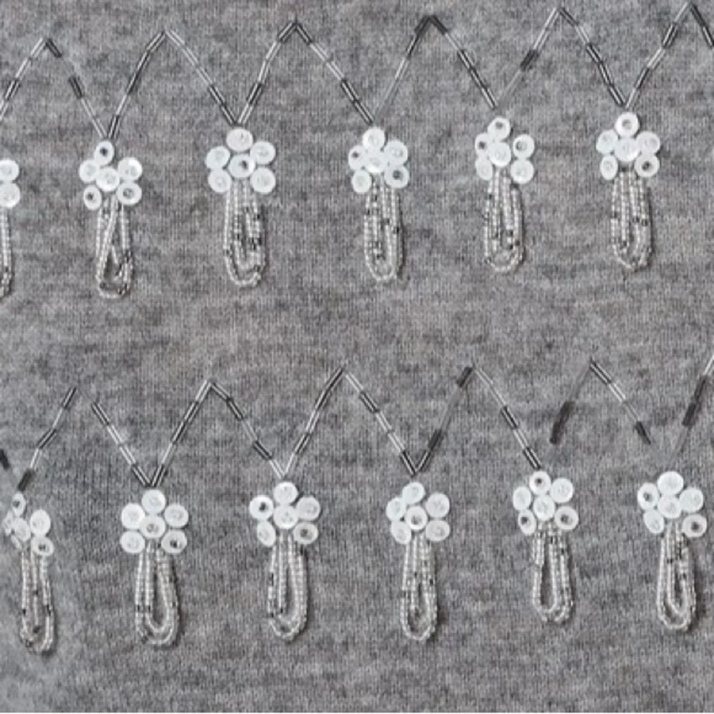 100% Wool Beatrice .b NWT  Parks Embellished Wool Sweater Vest Made in Italy S. - Picture 9 of 9